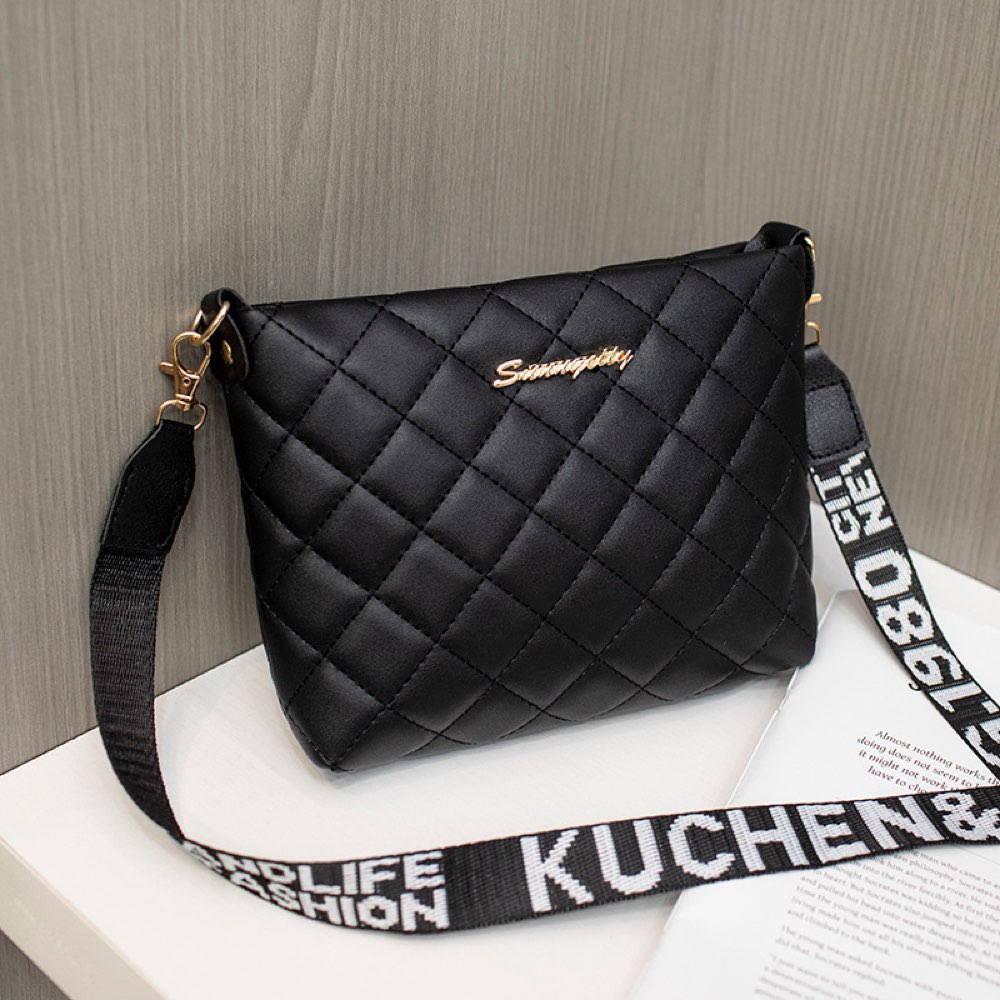 Quilted crossbody bag