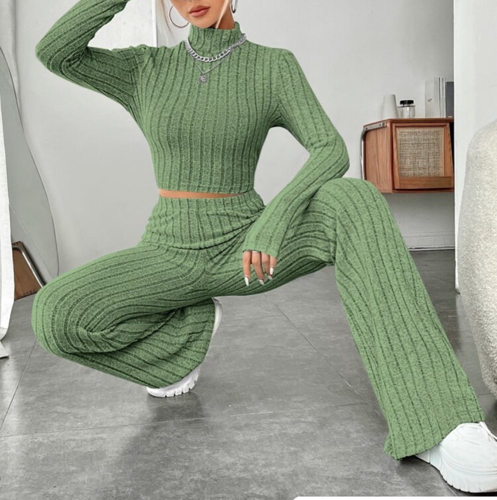 Turtleneck & wide-leg pants set